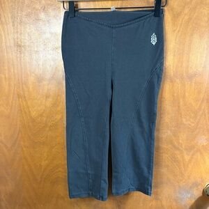 Free People Movement Heather Gray Mini Capri Leggings Crop Bike Shorts Gorpcore
